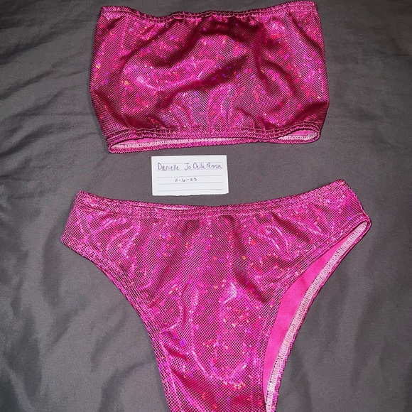 pink glitter rave 2 piece set - Picture 1 of 1